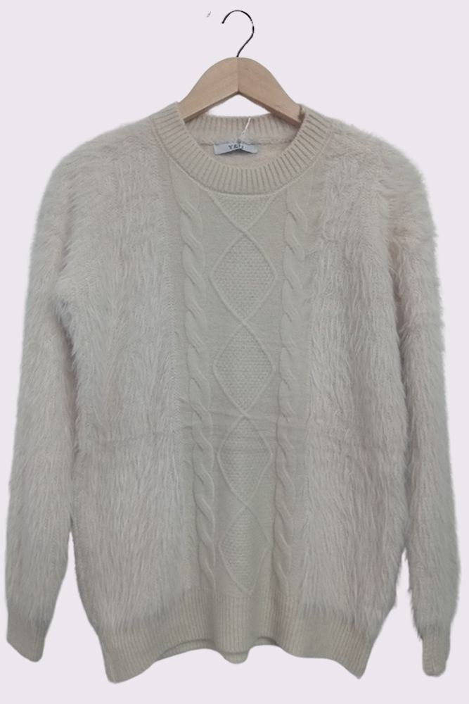 Cable Knit Pattern Faux Fur Sleeve Jumper