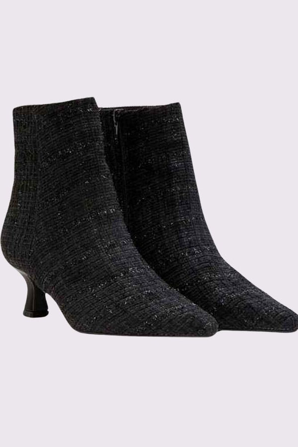 Tweed Pattern Pointed Toe Boot