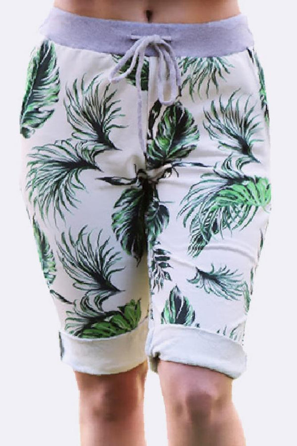 Leaf Print 3/4 Drawstring Trouser